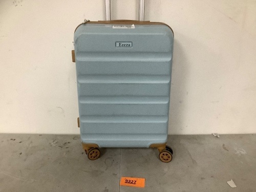 Eeeza Suitcase - Lot 9327