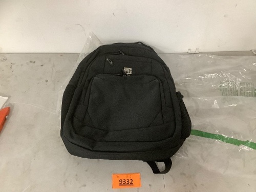 Backpack With USB Charging - Lot 9332