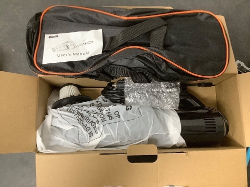 Portable Car Vacuum Cleaner - Lot 9404