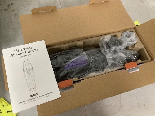 Handheld Vacuum Cleaner - Lot 9475