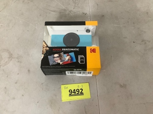Kodak Printomatic Digital Instant Print Camera - Lot 9492