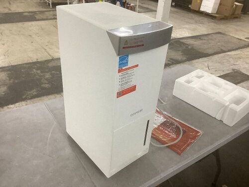 Domdre 4,500 Sq.Ft Energy Star Dehumidifier for Basement with Reusable Air Filter, 50 Pint  - Lot 489