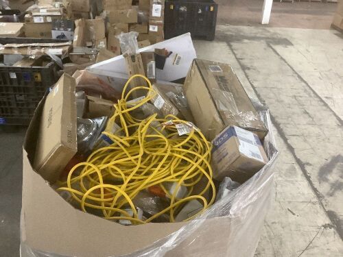 Pallet of HD Return Items, High Piece Count - Lighting, Electric & Bathroom - Uninspected - Lot 490