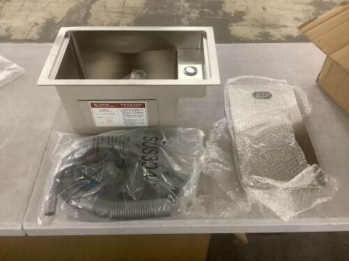 Stainless Steel Sink  - Lot 780