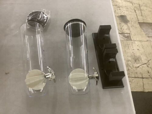 Wall Mounted Dry Food Dispenser - Lot 887