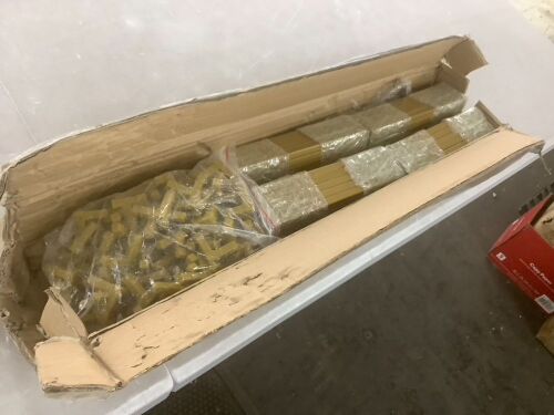 Gold Rectangular Centerpieces - Lot 518