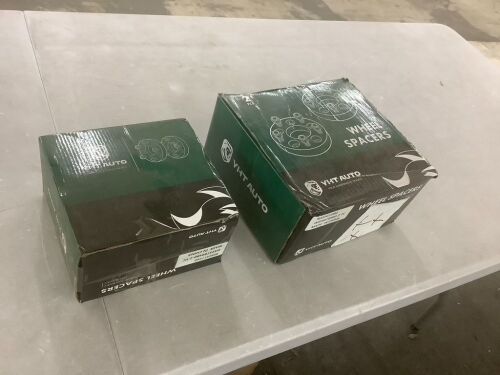 Wheel Spacers - Lot 801