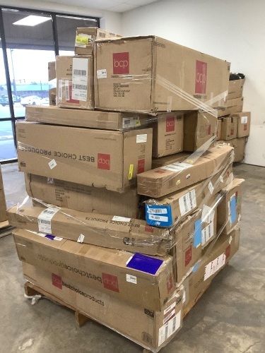 Pallet of Misc. Christmas Trees - Lot 9597