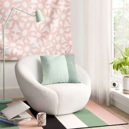 Room Essentials Swivel Accent Chair Faux Shearling Cream - Lot 9626