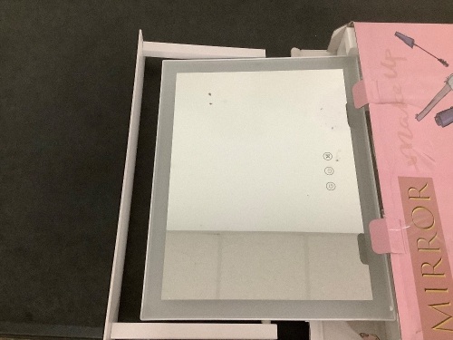 Lighted Makeup Mirror 360 Degree Curved - Lot 9663