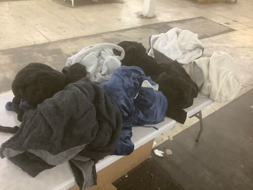 Lot of (8) Bath Robes - Lot 895