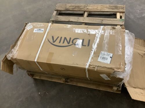 VINGLI 10 Pack Folding Chairs - Few Missing Foot Caps  - Lot 137