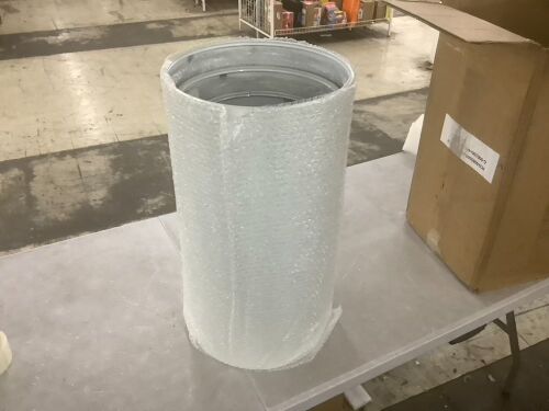 3 Piece White Pedestal Stand  - Lot 831