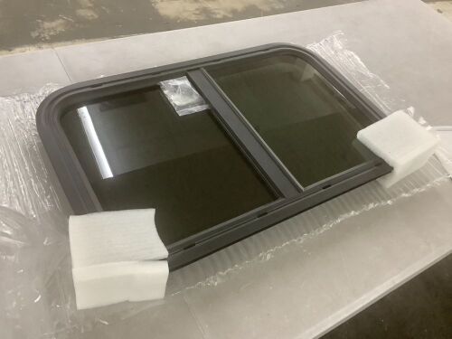 RV Window  - Lot 832