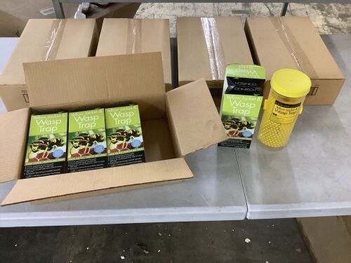 Lot of (20) Wasp and Yellow Jacket Trap  - Lot 901