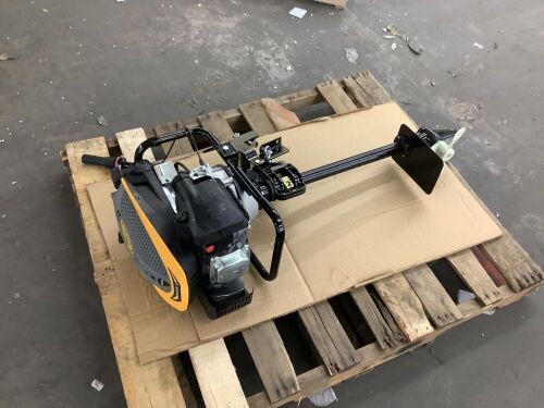 RATO 9HP 4-Stroke Outboard Motor - For Repair, String Doesn't Pull, Broken Oil Cap - Lot 98
