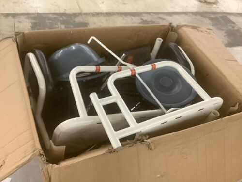 Hydraulic Patient Lift Nursing Chair, 4 in 1 Shower Chair w/ Potty - Hydraulic Cover & Toilet Bowl Broken  - Lot 182