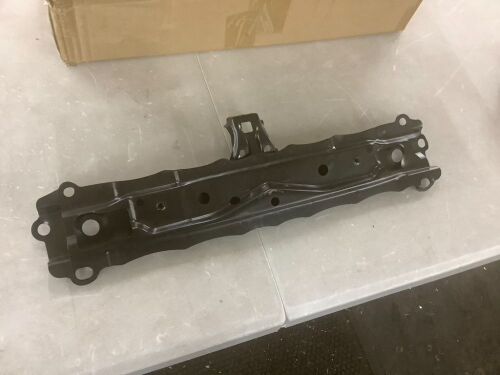 Radiator Support, Unknown Fit  - Lot 283