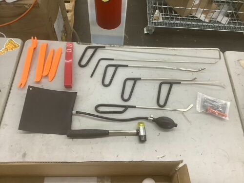 Dent Removal Tools  - Lot 592