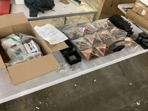 Lot of (16) Solar Post Cap Lights  - Lot 268