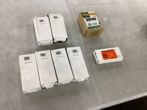 Lot of Door Hinges  - Lot 675