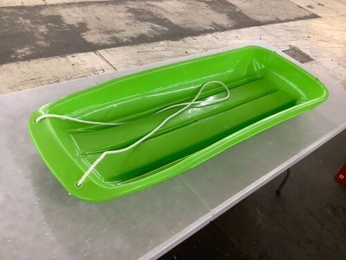 Kids Toboggan Snow Sled Board w/ Pull Rope - Lot 763