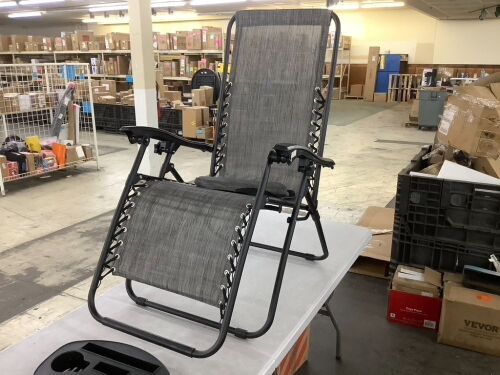 Adjustable Zero Gravity Patio Chair Recliner - Lot 766