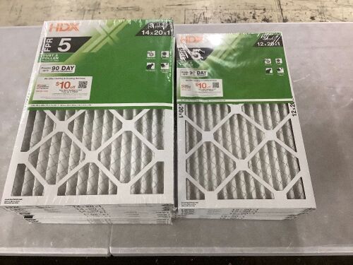 Lot of HDX Standard Pleated Furnace Air Filter FPR 5, MERV 8, 14 x 20 x 1 & 12 x 20 x 1  - Lot 280