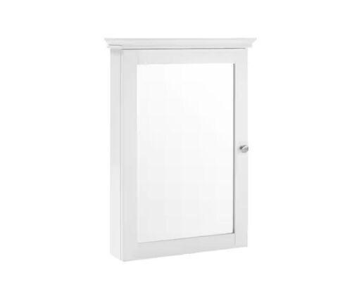 CROSLEY FURNITURE Lydia 19.25 in. W x 28 in. H x 5.25 in. D Surface Mount Medicine Cabinet in White - Lot 130