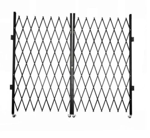 Double Folding Security Gate 6.5' x 12'  - Lot 623