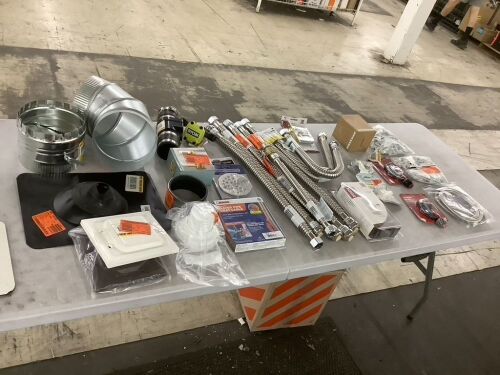 Lot of Assorted Hardware & Small Items - Lot 607