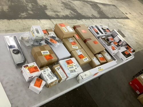 Lot of Bathroom Hardware  - Lot 635