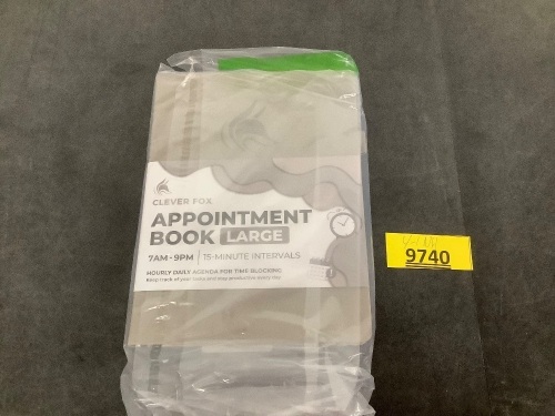 Clever Fox Appointment Book Large 7AM-9PM - Lot 9740