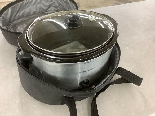 Hamilton Beach Slow Cooker with Carry Bag  - Lot 406