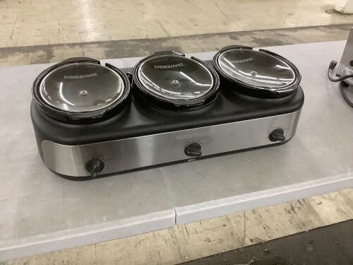 Farberware Triple Slow Cooker - Lot 507