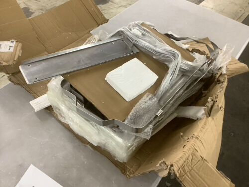 GARVEE 8QT Chafing Dish Buffet, Set of 6 - Bent Frame Pieces - Lot 628