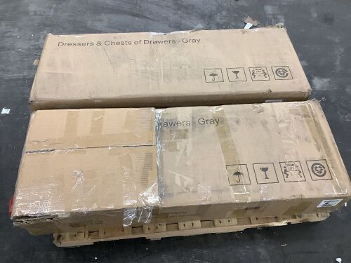 Lot of (2) 6 Drawer Dresser  - Lot 127