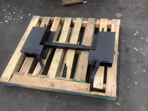 Skid Steer Quick Tach Conversion Adapter Mount Plate  - Lot 196
