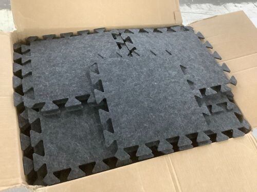Interlocking Floor Mat, 12" x 12", 40pc  - Lot 590