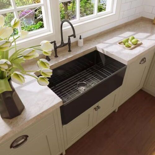 HOROW Matte Black Fireclay 33 in. Single Bowl Farmhouse Apron Workstation Kitchen Sink with Bottom Grid and Strainer - Lot 30JF