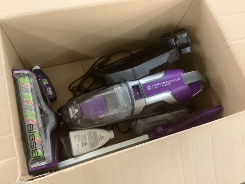 Bissell Crosswave Pet Pro Multi-Surface Wet Dry Vac  - Lot 244
