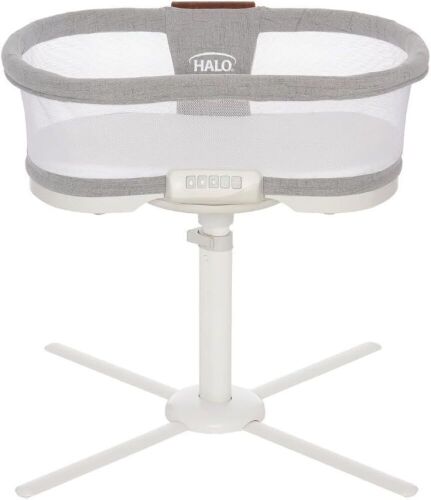 HALO BassiNest Luxe Swivel Sleeper - Lot 76