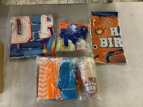 Dart Battle Birthday Party Supplies  - Lot 562