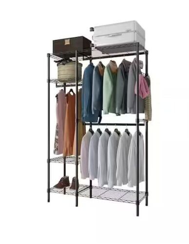 Black Iron Clothes Rack 44.89 in. W x 70.87 in. H - Lot 403JF