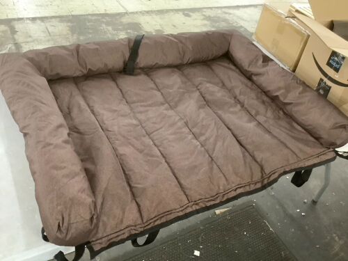 Elevated Dog Bed  - Lot 655