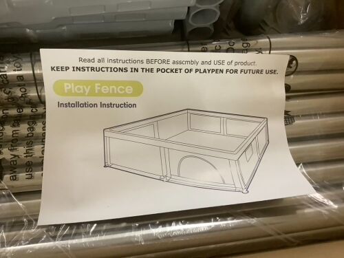 Play Pen  - Lot 660
