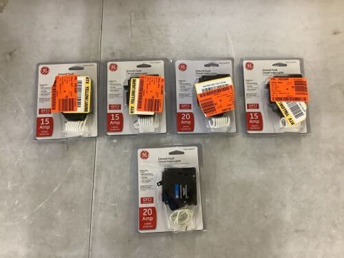 Lot of (5) GE 20 Amp 1-Pole Ground Fault Breaker with Self-Test - 1 Has Been Opened - Lot 815JF