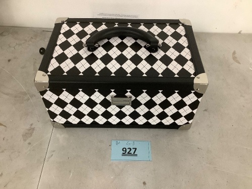 Jewelry Box - Lot 927