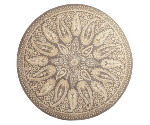 Pier1 Mersey Ivory 6' Round Wool Rug. NEW - Lot 57