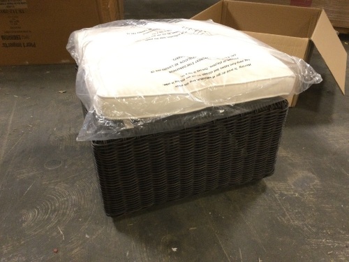 Pier1 Imports Wicker Sectional Ottoman in Java with Cushion. NEW - Lot 408